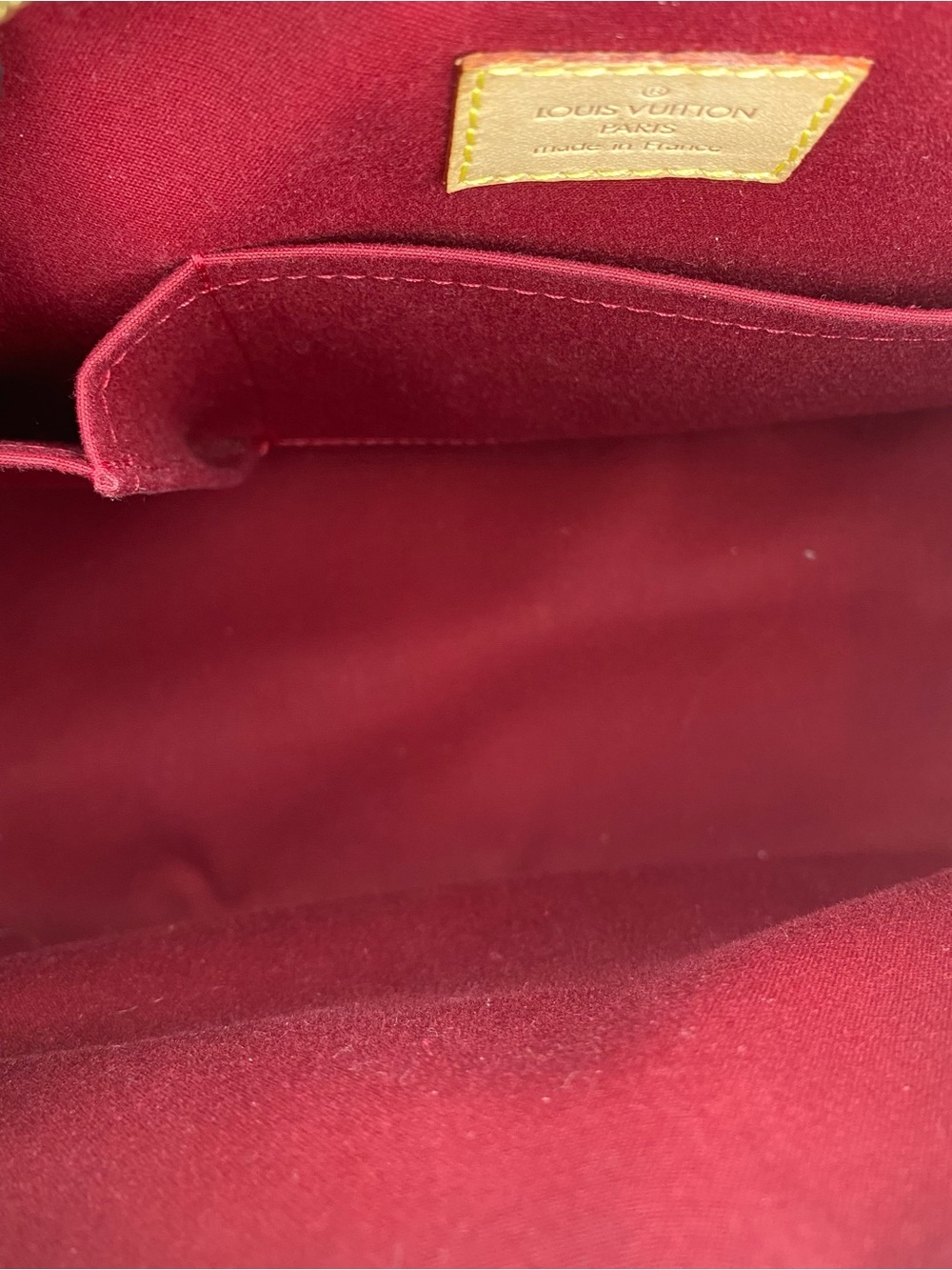 Louis Vuitton Summit Drive Red Vernis Satchel with Natural Leather Trim - Picture 11 of 12